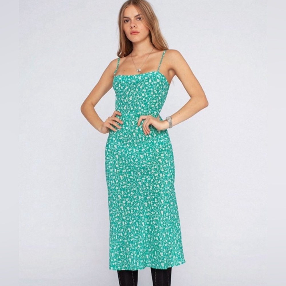 Réalisation Par Amelia Midi Dress in Poison Ivy